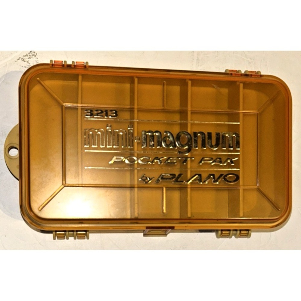 Mini-Magnum Pocket Pak By Plano #3213 Double Sided Fishing Tackle Box